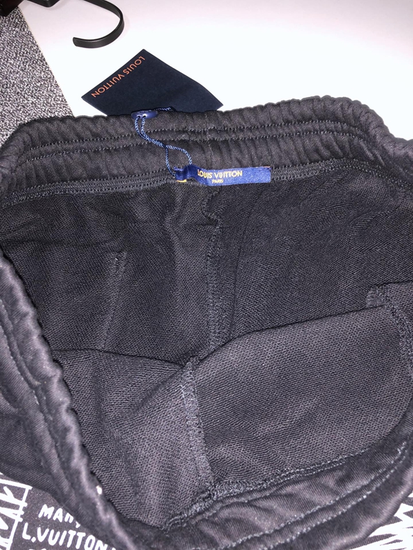 ブランドハーフパンツ全体デザイン